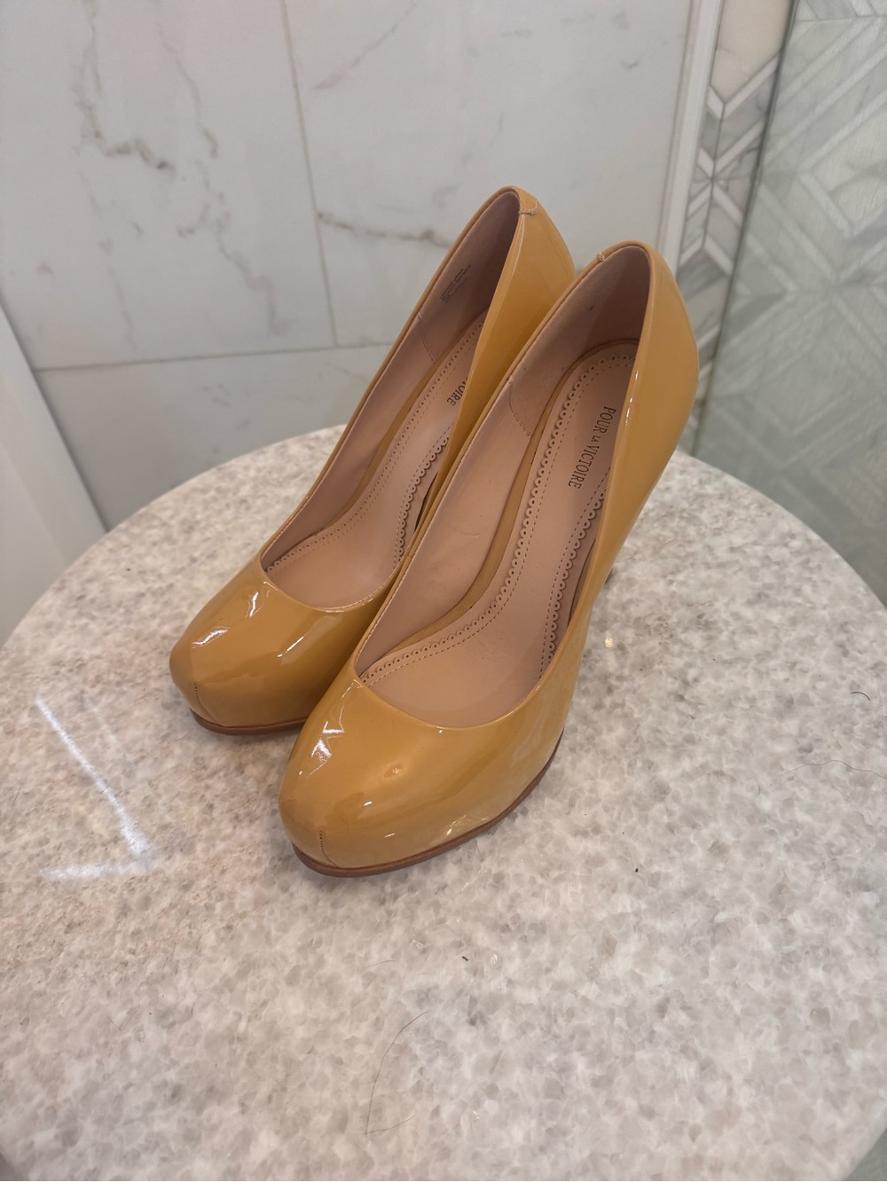 Pour La Victoire Mustard Patent Platform Heels